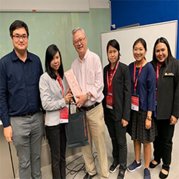 ผู้บริหารคณะวิทยาศาสตร์ประยุกต์ร่วมงานประชุม Learning Express Conference 2018 และหารือเพื่อสร้างความร่วมมือ ณ ประเทศสิงคโปร์